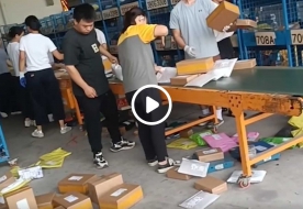 昆山市开发区客户纯棉的白色T恤，200克以上要17万件，产前样品发快递