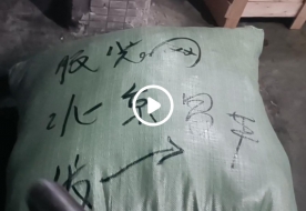 9.9元一件，北京市昌平区石先生经营服装生意采购280件冬装，有牛仔裤，毛衣，羽绒服等