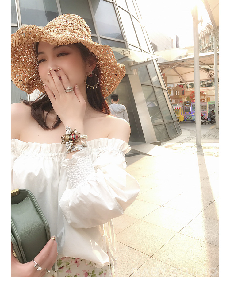笼袖性感衬衫女ins-15.jpg