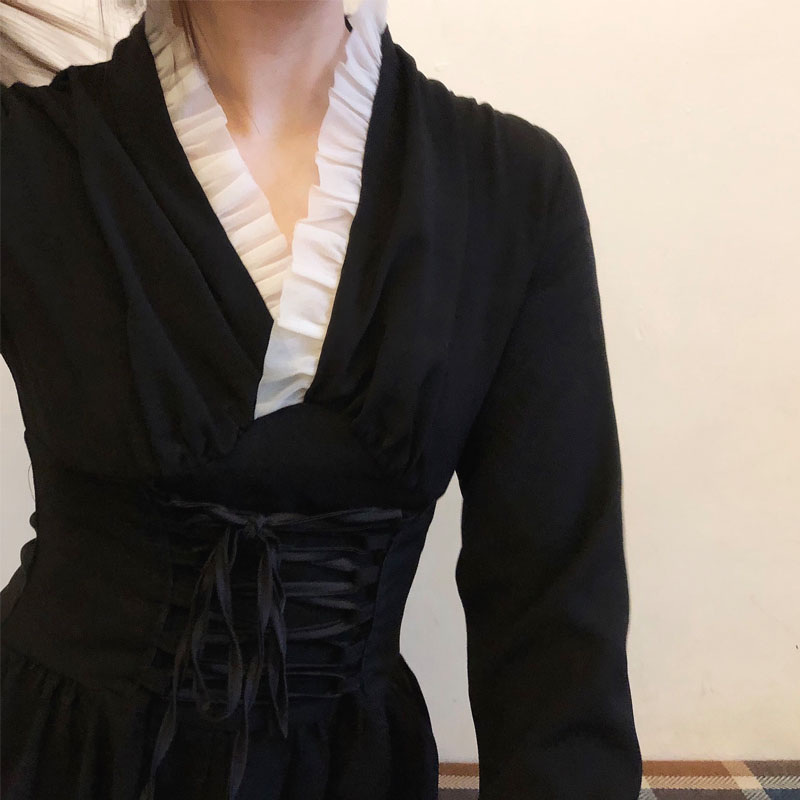 春上新法式复古经典小黑裙气质宫廷风赫本裙束腰显瘦木耳边连衣裙-6.jpg