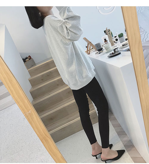 金秘书同款卫衣简洁圆领纯色防晒宽松卫衣女-2.jpg