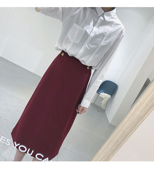 春天穿不腻的细节控基础翻领黑白衬衫上衣女-17.jpg