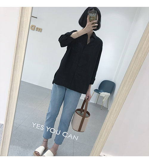 春天穿不腻的细节控基础翻领黑白衬衫上衣女-52.jpg