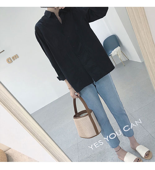 春天穿不腻的细节控基础翻领黑白衬衫上衣女-58.jpg