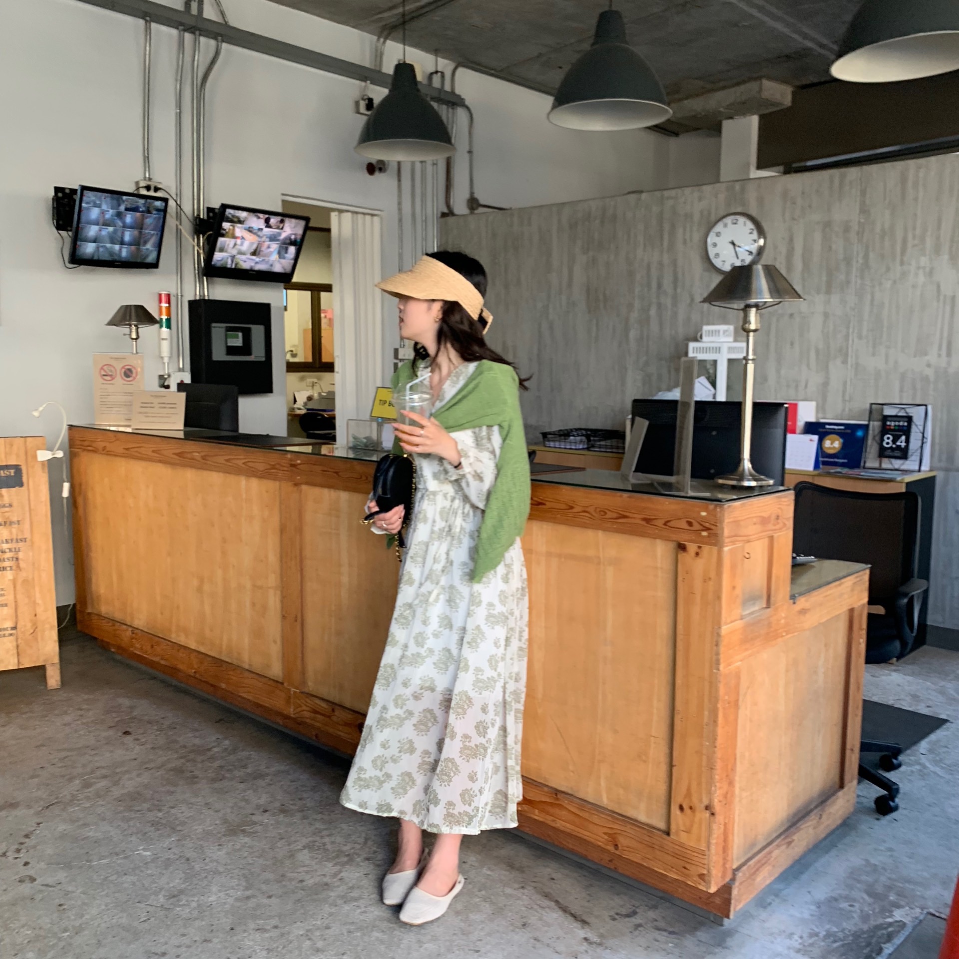 温油花色宽松系带v领连衣裙2春装新款少女感碎花长裙-7.jpg