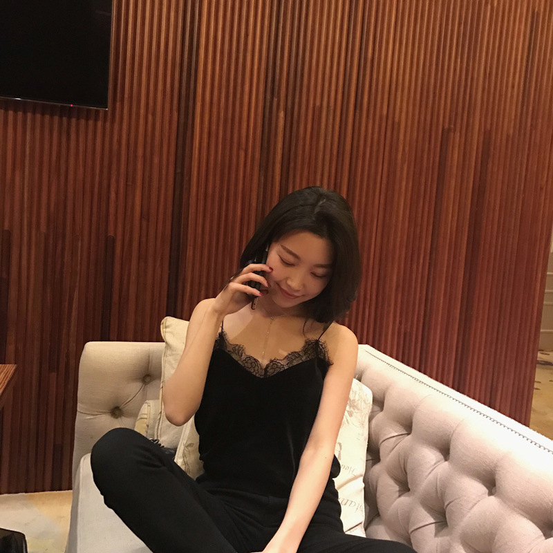 妩媚小女人春夏超美睫毛蕾丝拼丝绒V领百搭性感小吊带背心-9.jpg