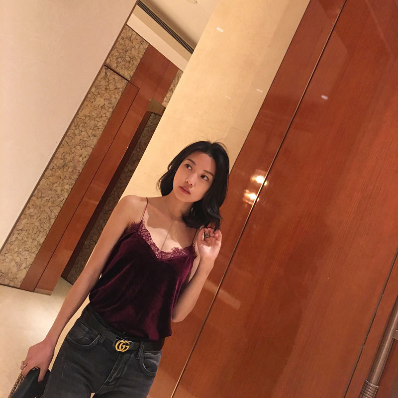 妩媚小女人春夏超美睫毛蕾丝拼丝绒V领百搭性感小吊带背心-36.jpg