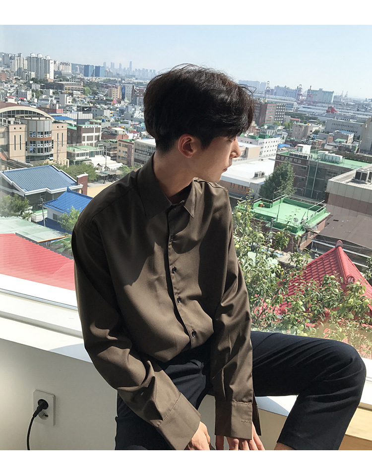 自制韩国早秋新品深咖啡色纯色宽松版长袖衬衫 男-6.jpg