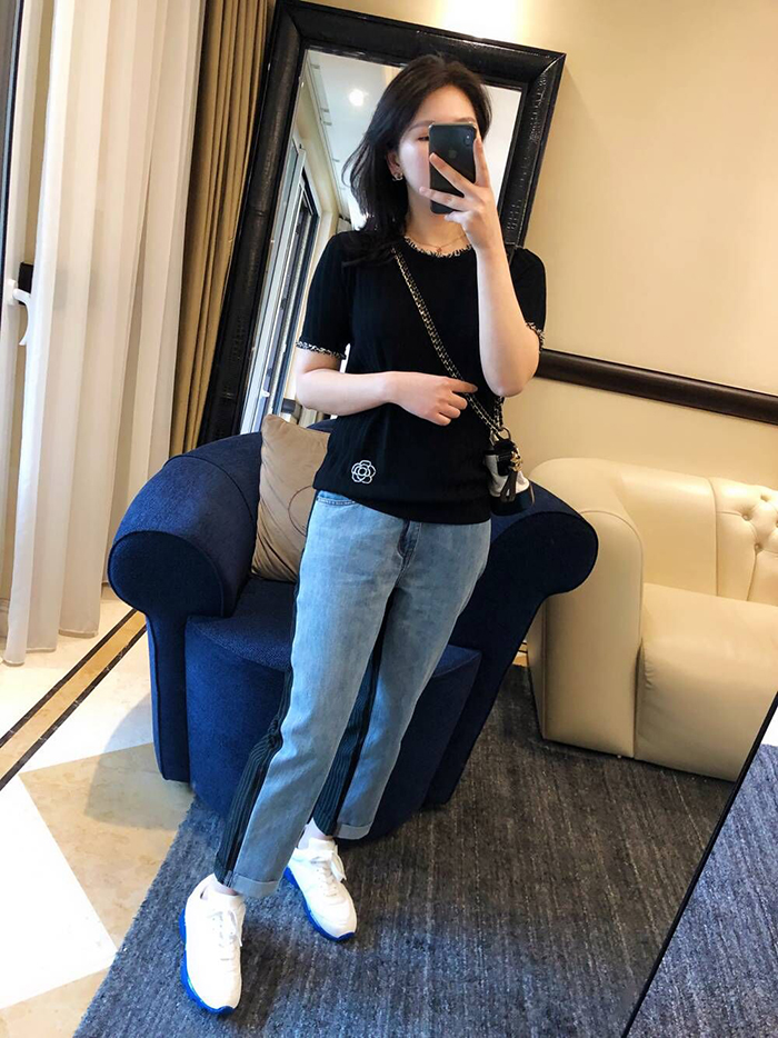 钉珠山茶花女士短袖T恤手工编织毛须针织上衣-11.jpg